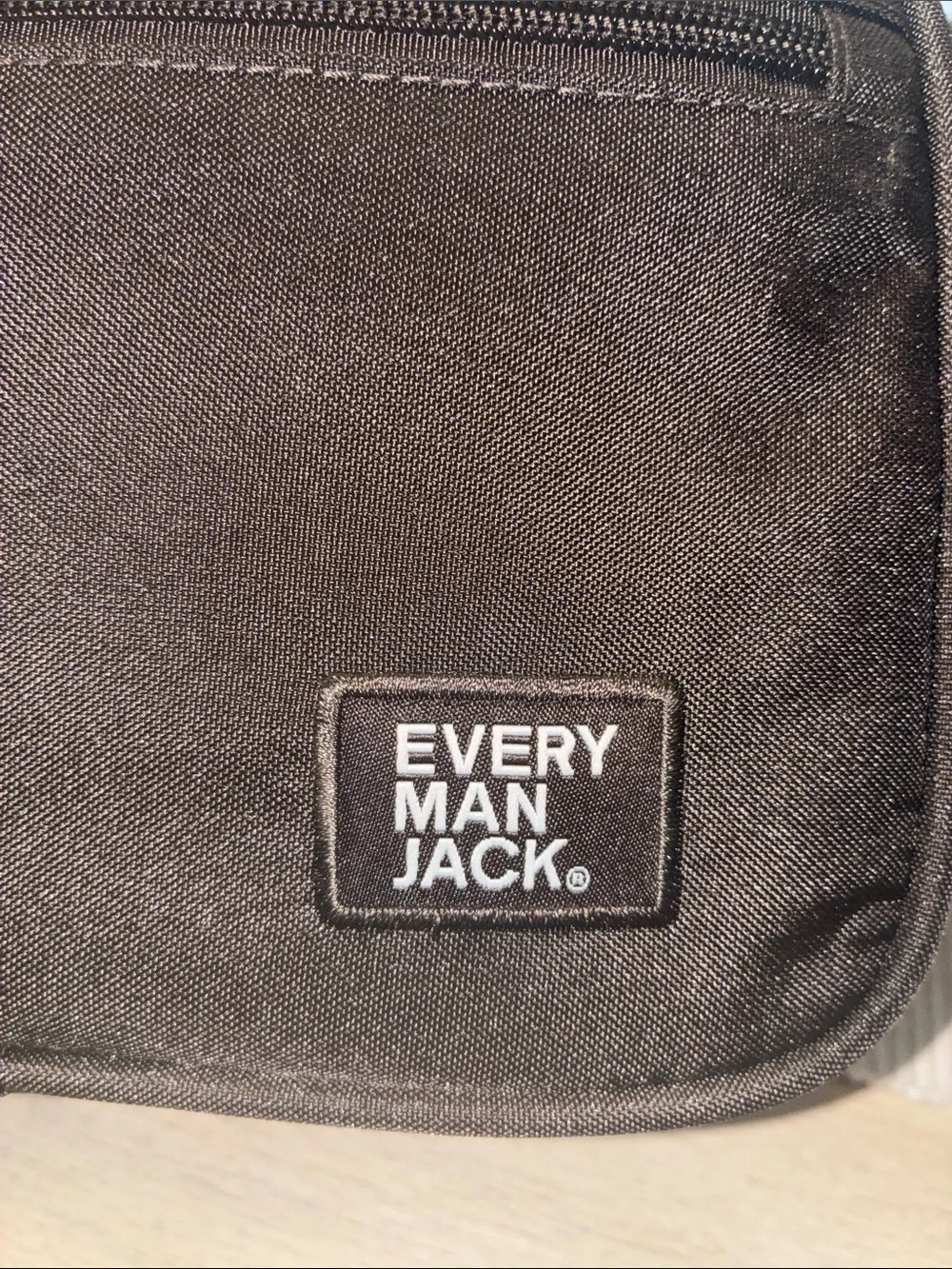 Every Man Jack Mountain Air Holiday Body Dopp Bag Gift Set - 3ct